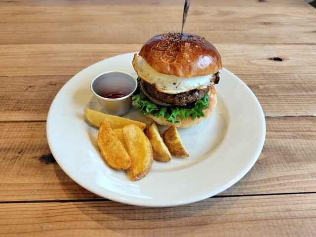 1010 TEN・TO （テント） - 高茶屋/ハンバーガー | 食べログ