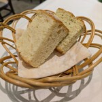 横浜 反町 ダホーリー - 