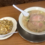 なおちゃんラーメン 糸島本店 - ラーメン焼きめしセット