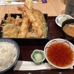 ひかり屋 - 天ぷら定食