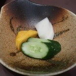 穂卓 - ・「煮穴子ととうもろこしの釜飯2人前(¥2100)」のお新香。