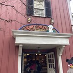 アーント・ペグズヴィレッジストア - 