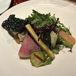 成生 - 春菊、ルッコラ、紅芯大根他野菜サラダ