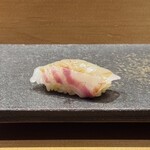 青山鮨孝 - 真鯛