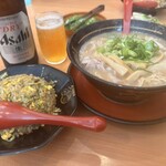 豚旨うま屋ラーメン - 料理写真: