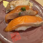 寿司虎 - サーモン三種盛り