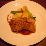 ラ・キュイジーヌ・ド　ウオタマ - 九州産　地鶏のグリル、ラタトゥイユ添え♪①