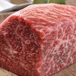 ■米沢豚やA5山形牛などの厳選食材■