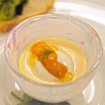 フランス料理 榛名 - ランチコース 9075円 の雲丹のブランマンジェ