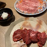 ご飯と焼肉 ひだや - 