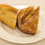 フランス料理 榛名 - ランチコース 9075円 のパン