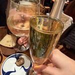 魚とワインはなたれThe Fishand Oysters - 