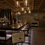 ロウリーズ・ザ・プライムリブ - 