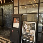 ロウリーズ・ザ・プライムリブ - 