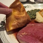 ロウリーズ・ザ・プライムリブ - 