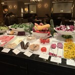 ロウリーズ・ザ・プライムリブ - 