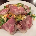 クアドリフォーリオ - ２０１４年１２月　自家製ハム入り具沢山サラダ