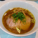 ラーメン星印 - ラーメン星印（醤油ラーメン 750円）