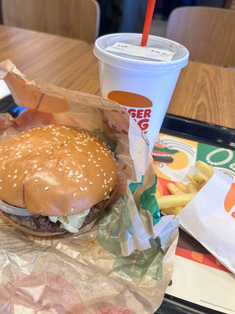 バーガーキング アクロスプラザ南22条店 - 東屯田通/ハンバーガー