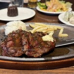 バルマルシェコダマ ステーキ&ロブスター アトレ目黒店 - 熟成赤み肉のステーキ120ｇ