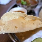 インド・ネパール料理　アーティ - パパド