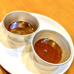 ステーキハウス 魔法のらんぷ - ガーリックソースと和風おろしソース