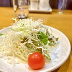 ステーキハウス 魔法のらんぷ - サラダ