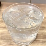 びっくり亭本家 - 焼酎芋水割り。