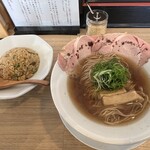 中華そば 麓 - 