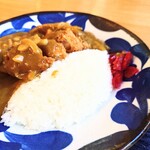 やぶ善 - メロン型ライスと、真っ赤な"福神漬"が嬉しい。