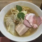 手打ち正麺 Hachimitsu - 