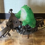 ゆう凪 - カエルの単車乗り