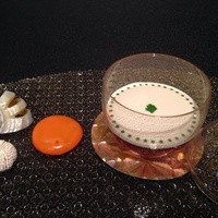 ガストロノミー ジョエル・ロブション - <ﾒﾆｭｰC>雲丹 甲殻類のジュレになめらかなカリフラワーのクレーム