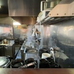 ヒャクブンノイチ - 厨房