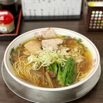 E・Y竹末 - 