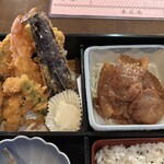 末廣庵 - 末広そば弁当の焼肉バージョン