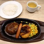 ガスト - 料理写真:木曜 日替りランチ ミニチーズINハンバーグデミソース&コロッケ&ソーセージ