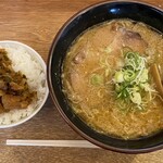 麺と海の幸 宮商 - 