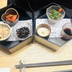 博多もつ鍋 やま中 - 