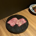 中目黒焼肉 登牛門 - 