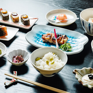 一皿ごとに京都を感じるコースは、旅先でのお食事にもぴったり