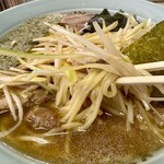 ラーメンショップ - ごま油風味がきいたネギ