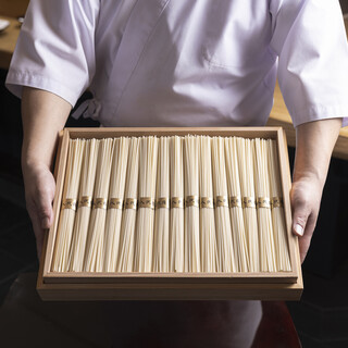 一子相伝の歴史を受け継ぐ「八代目佐藤養助」至極の稲庭うどん