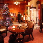 表参道うかい亭 - 入口にはクリスマスツリーが 2014.12.2x