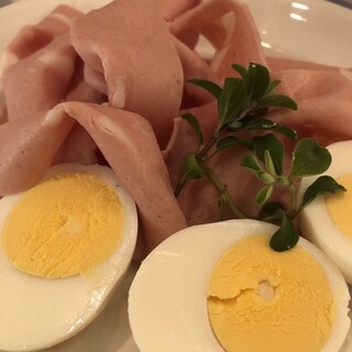 サルデーニャ料理とワイン greco_1