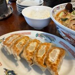 ラーメン･餃子 ハナウタ - 