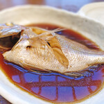 まるは食堂 - 赤鯛（煮）