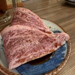 焼肉 ラッキー - 大判肩ロース　1738円