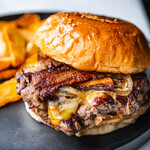 バーガーマニア - 料理写真: