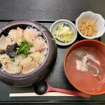 万富久 - 鯛丼　並